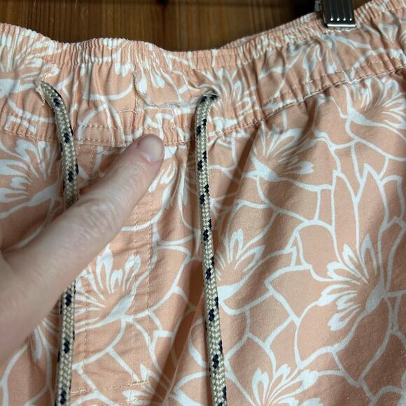 Rails Kian Swim Shorts Men’s Large Pink White Preppy Coastal Summer Vacation - Picture 8 of 8